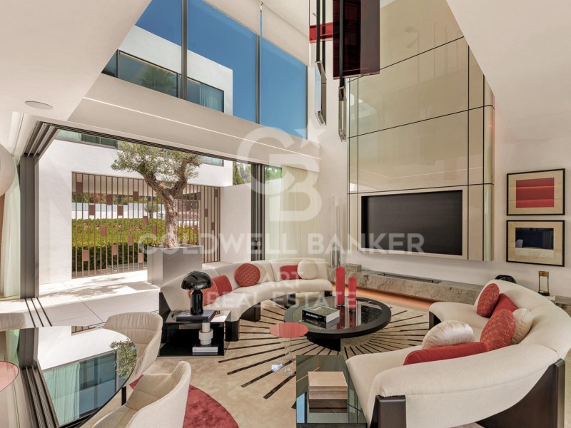 M?laga, Marbella, Nag?eles-Milla de Oro M?laga, Ma, Marbella, Andalusia, ES, 4 Bedrooms Bedrooms, ,4 BathroomsBathrooms,Residential,For Sale,M?laga, Marbella, Nag?eles-Milla de Oro M?laga, Ma,1647020
