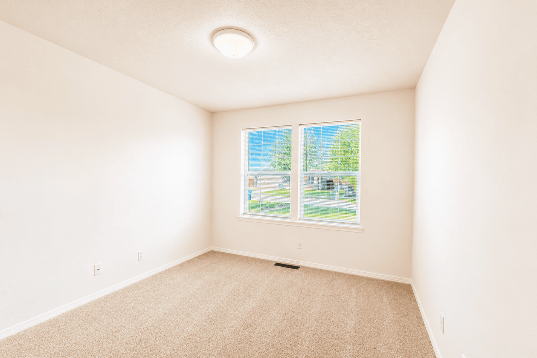  758 NE Sandstone Court Prineville, OR 97754 - 物件實景