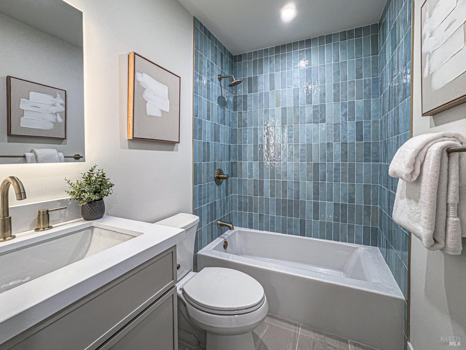 San Rafael, California, 94903, United States, 4 Bedrooms Bedrooms, ,3 BathroomsBathrooms,Residential,For Sale,1992901