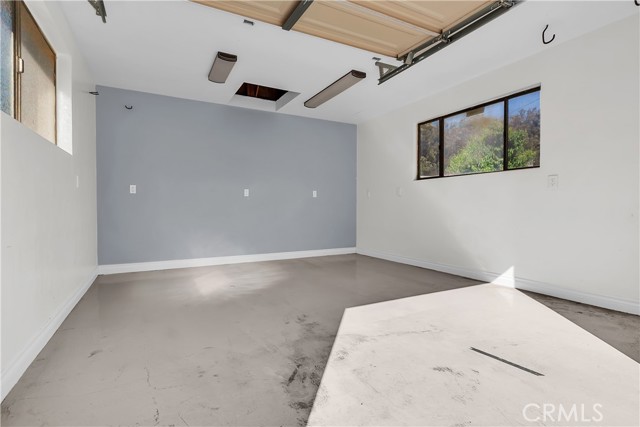 Riverside, California, 92506, United States, 3 Bedrooms Bedrooms, ,2 BathroomsBathrooms,Residential,For Sale,1916003