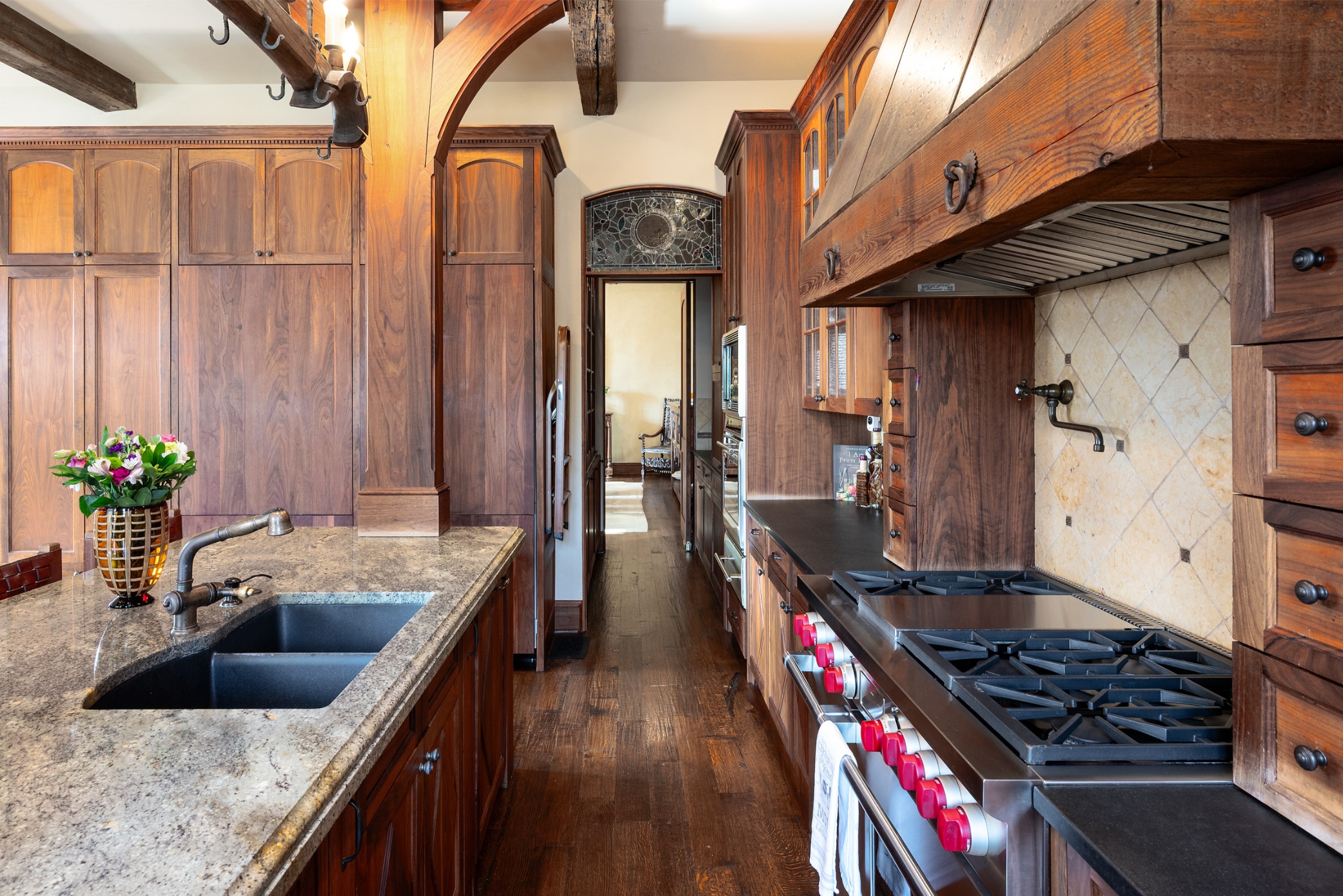  2505 Welborn Street, Dallas, TX, 75219 - 物件實景