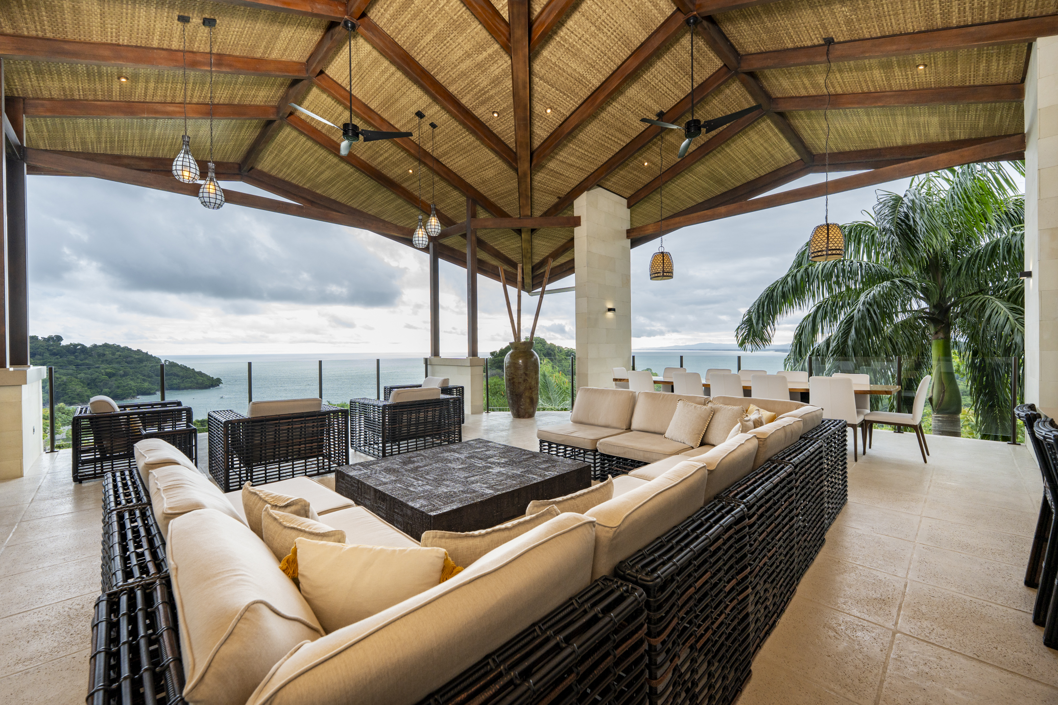 Manuel Antonio, Puntarenas, CR, 4 Bedrooms Bedrooms, ,6 BathroomsBathrooms,Residential,For Sale,1877322
