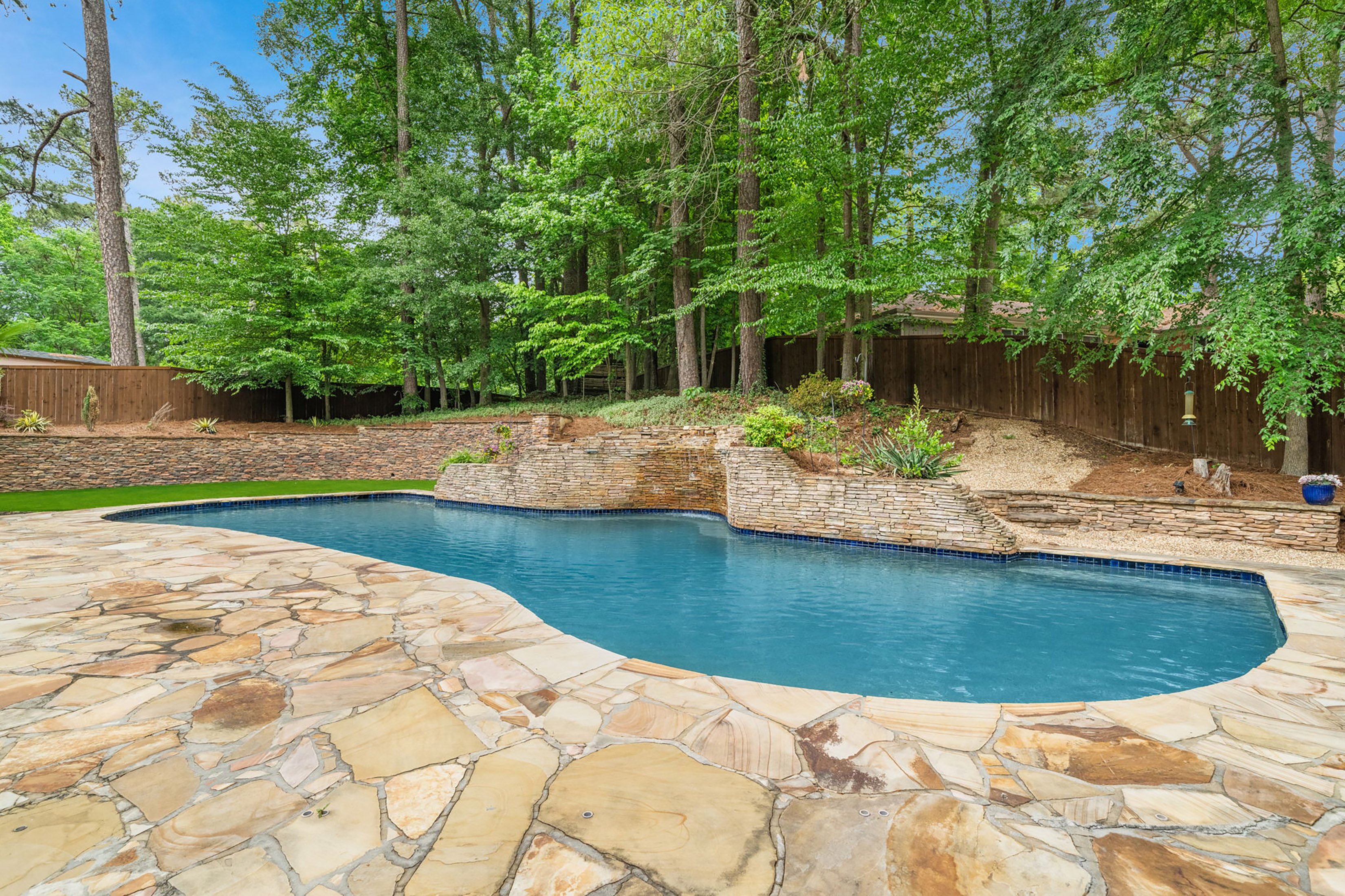  Pristine Morningside Mid-Century Modern with Resort-Inspired Backyard - 物件實景