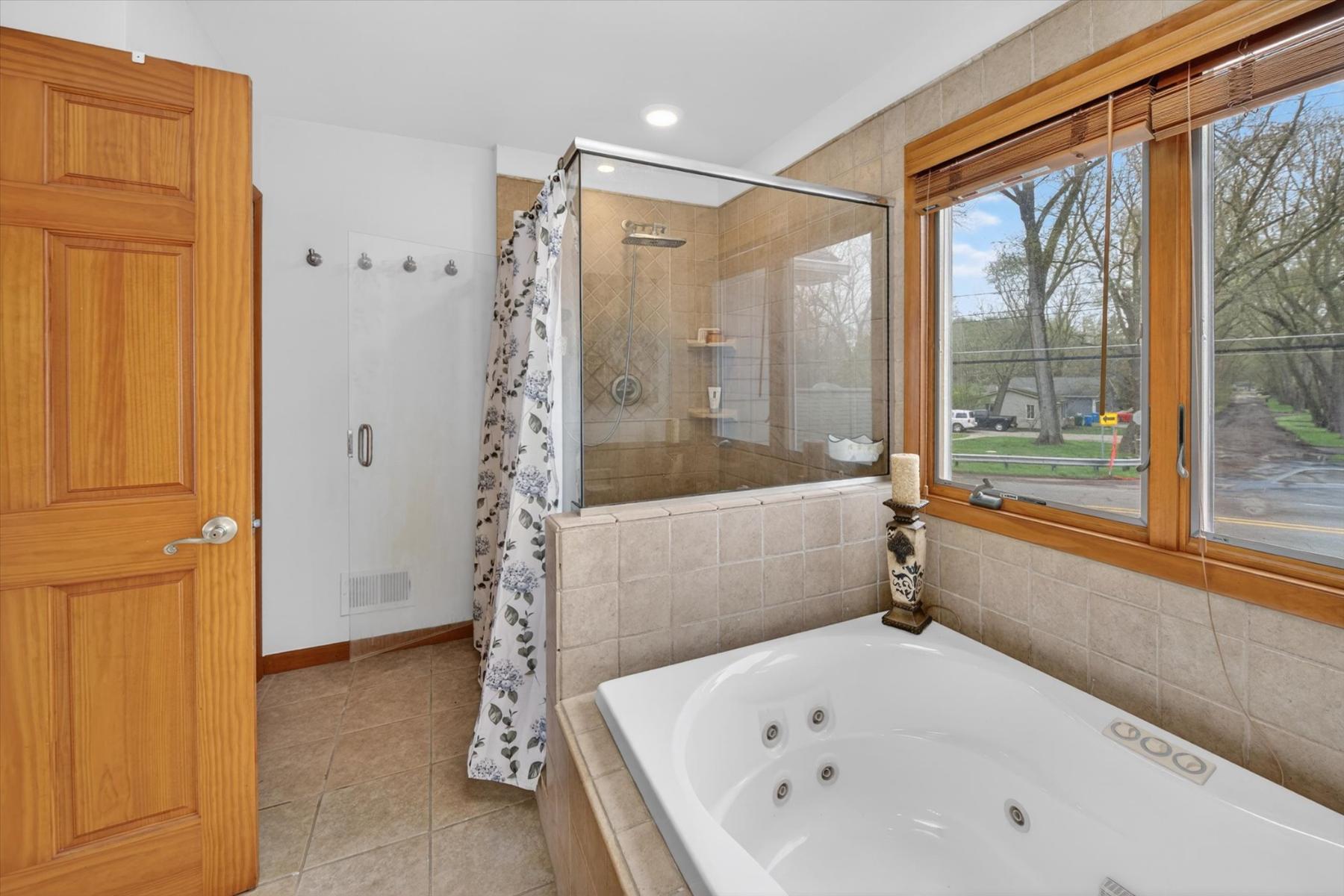  Commerce Township - 物件實景