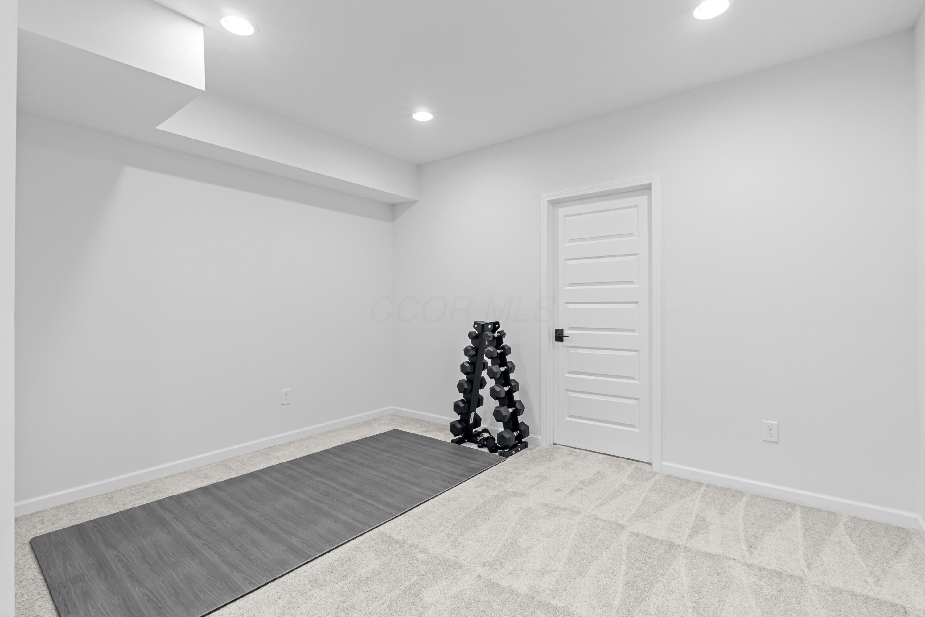 Grove City, Ohio, 43123, United States, 5 Bedrooms Bedrooms, ,3 BathroomsBathrooms,Residential,For Sale,1902042