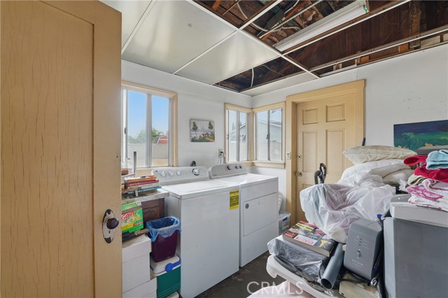 Panorama City, California, 91402, United States, 4 Bedrooms Bedrooms, ,2 BathroomsBathrooms,Residential,For Sale,1982743