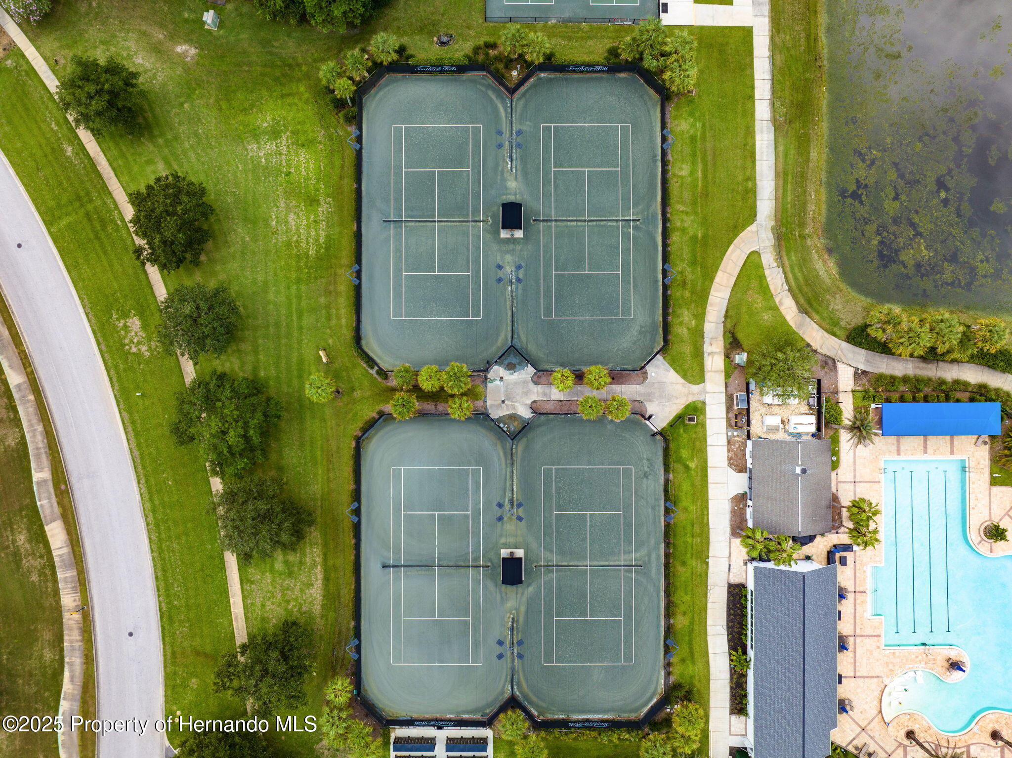 Brooksville, Florida, 34601, United States, 2 Bedrooms Bedrooms, ,4 BathroomsBathrooms,Residential,For Sale,1878155