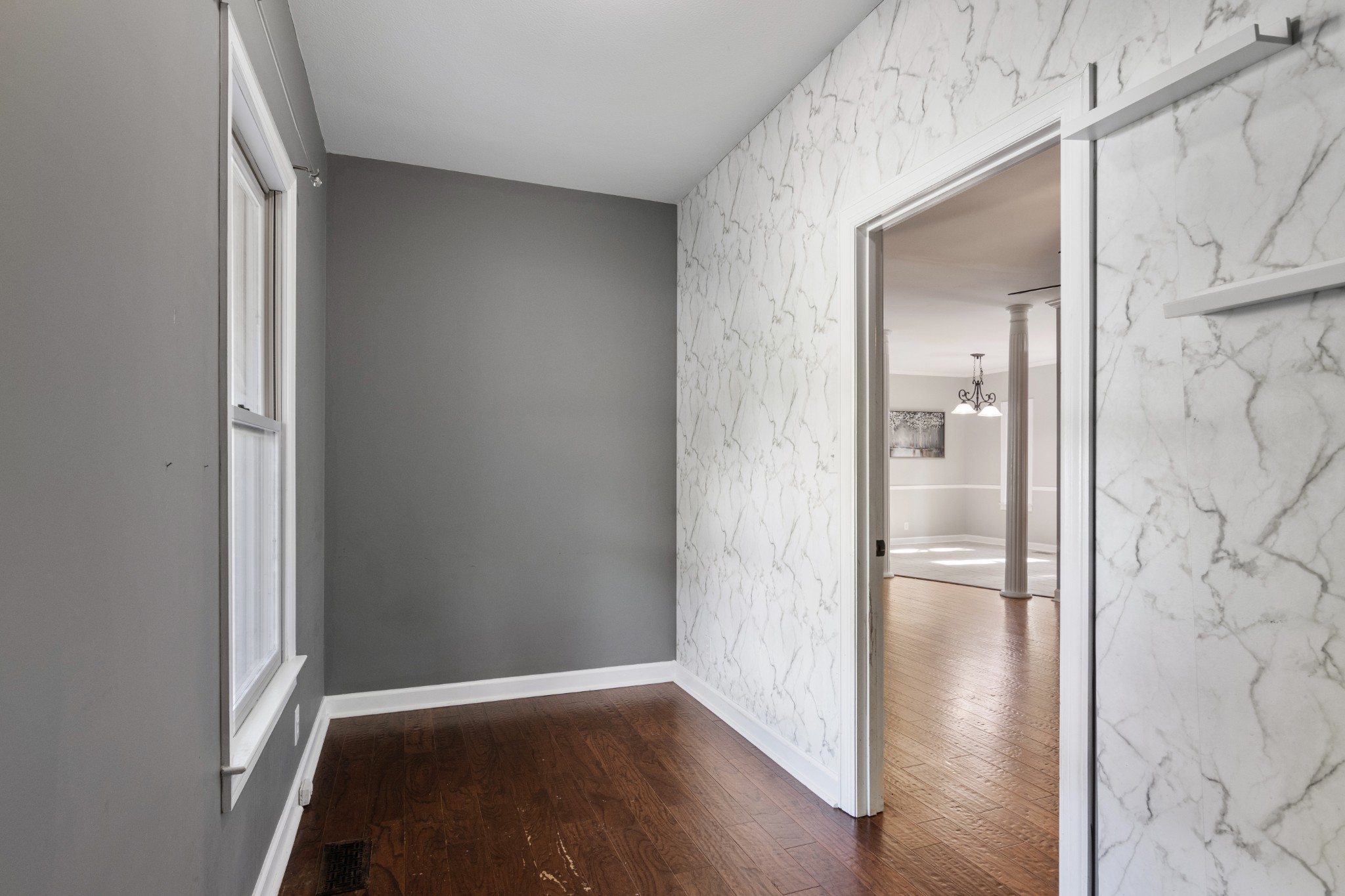 Clarksville, Tennessee, 37043, United States, 3 Bedrooms Bedrooms, ,3 BathroomsBathrooms,Residential,For Sale,1978021