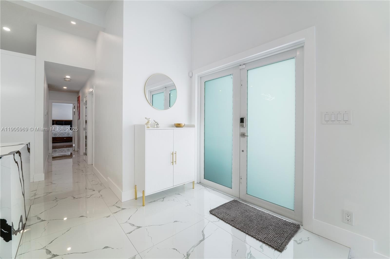 Miami, Florida, 33196, United States, 3 Bedrooms Bedrooms, ,2 BathroomsBathrooms,Residential,For Sale,1979827