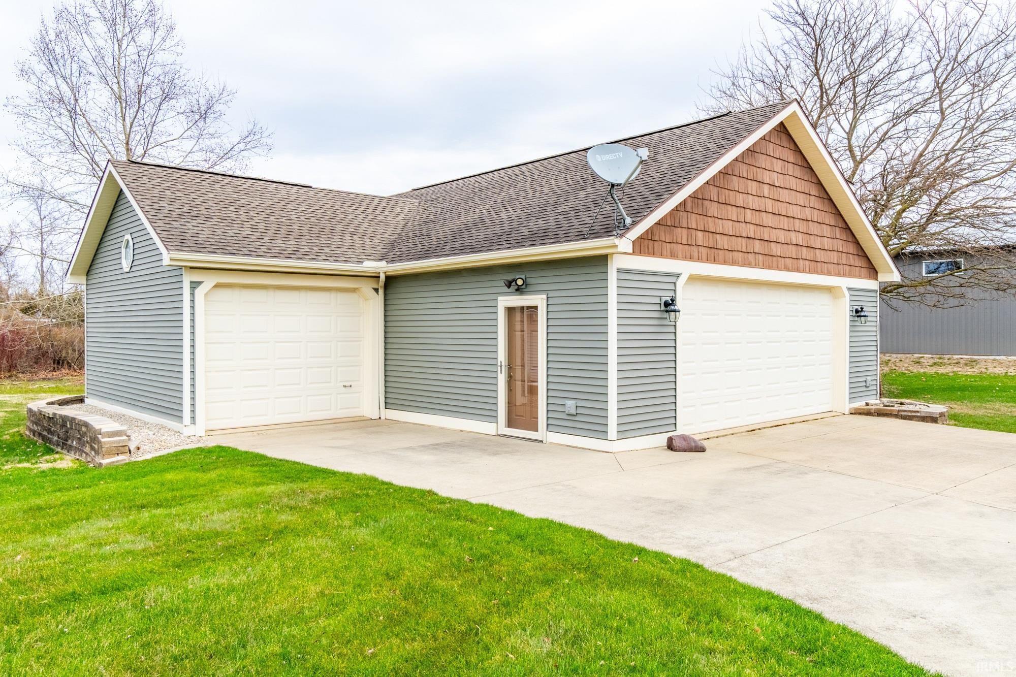 Fremont, Indiana, 46737, United States, 4 Bedrooms Bedrooms, ,3 BathroomsBathrooms,Residential,For Sale,1976289