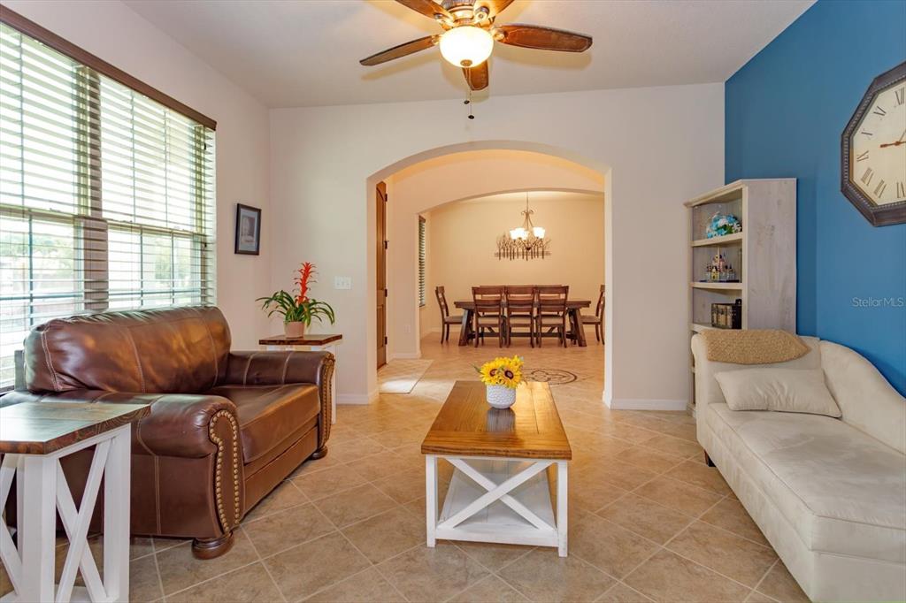 St Cloud, Florida, 34771, United States, 7 Bedrooms Bedrooms, ,4 BathroomsBathrooms,Residential,For Sale,1885076