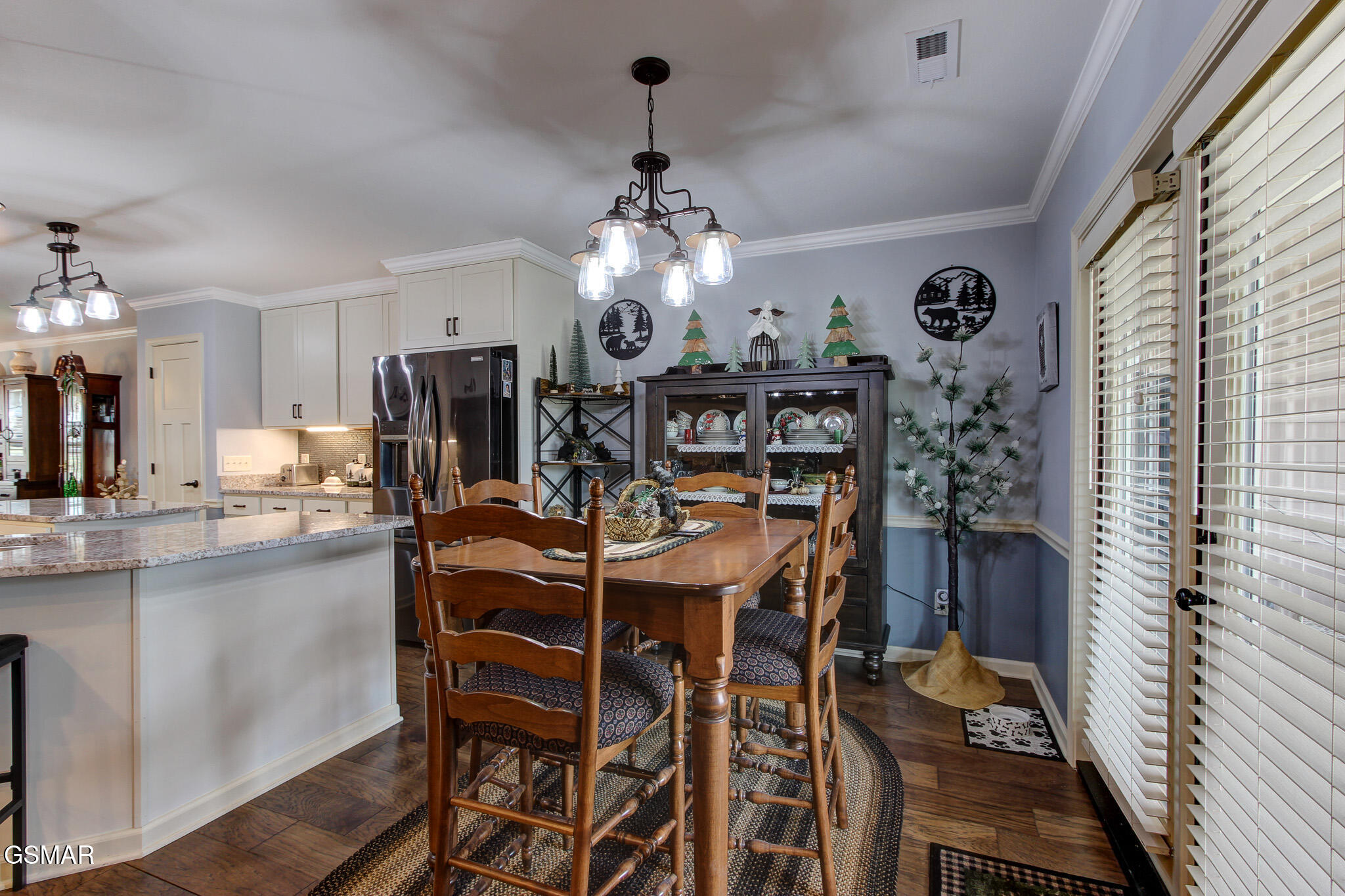 Walland, Tennessee, 37886, United States, 3 Bedrooms Bedrooms, ,2 BathroomsBathrooms,Residential,For Sale,2010982