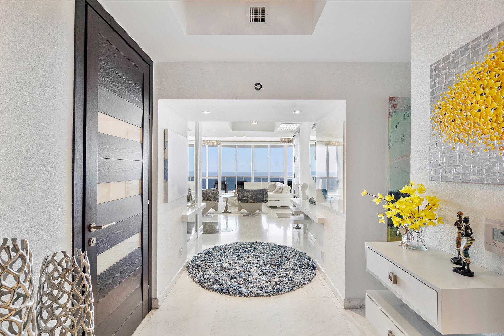 Sunny Isles Beach, Florida, 33160, United States, 3 Bedrooms Bedrooms, ,4 BathroomsBathrooms,Residential,For Sale,1824063