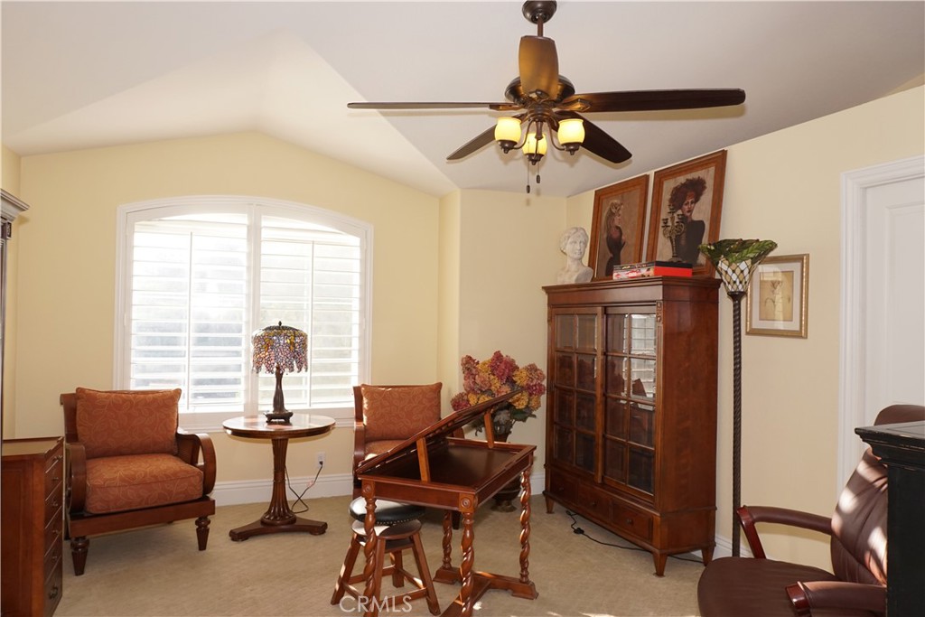 Lake Elsinore, California, 92532, United States, 4 Bedrooms Bedrooms, ,3 BathroomsBathrooms,Residential,For Sale,1988031