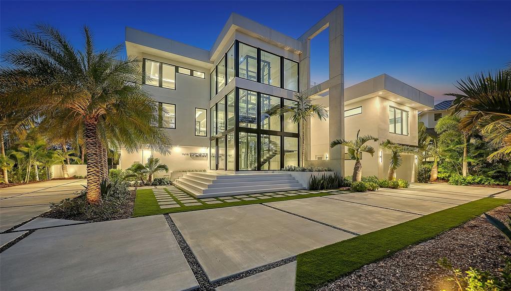 Sarasota, Florida, 34239, United States, 5 Bedrooms Bedrooms, ,8 BathroomsBathrooms,Residential,For Sale,1991570