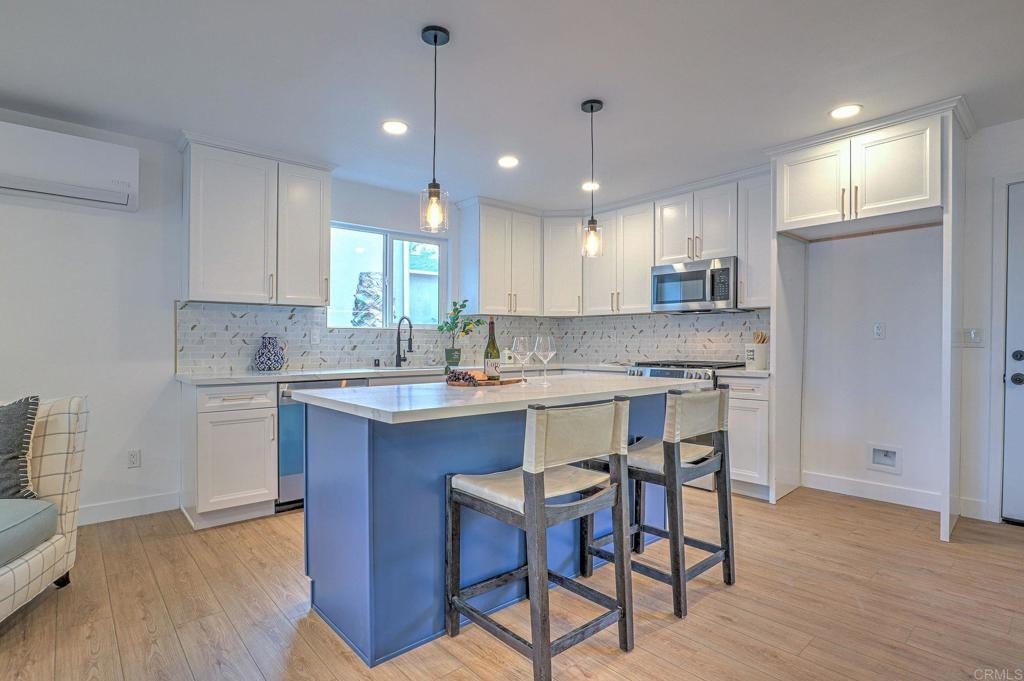 Santee, California, 92071, United States, 4 Bedrooms Bedrooms, ,2 BathroomsBathrooms,Residential,For Sale,1940445