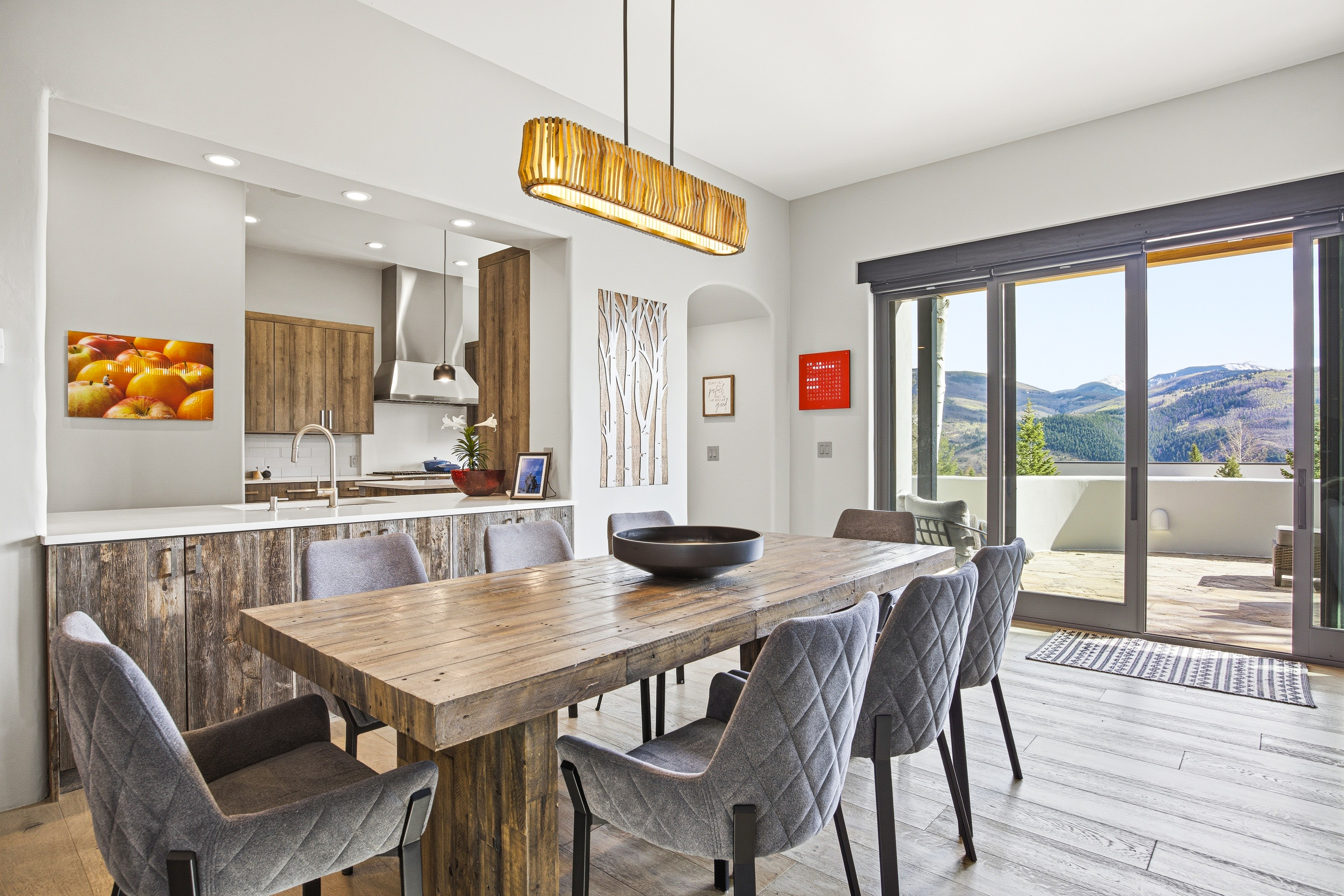  Contemporary Mountain Living - 物件實景