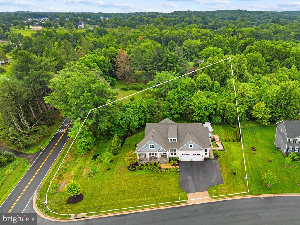 Warrenton, Virginia, 20187, United States, 4 Bedrooms Bedrooms, ,4 BathroomsBathrooms,Residential,For Sale,2048905