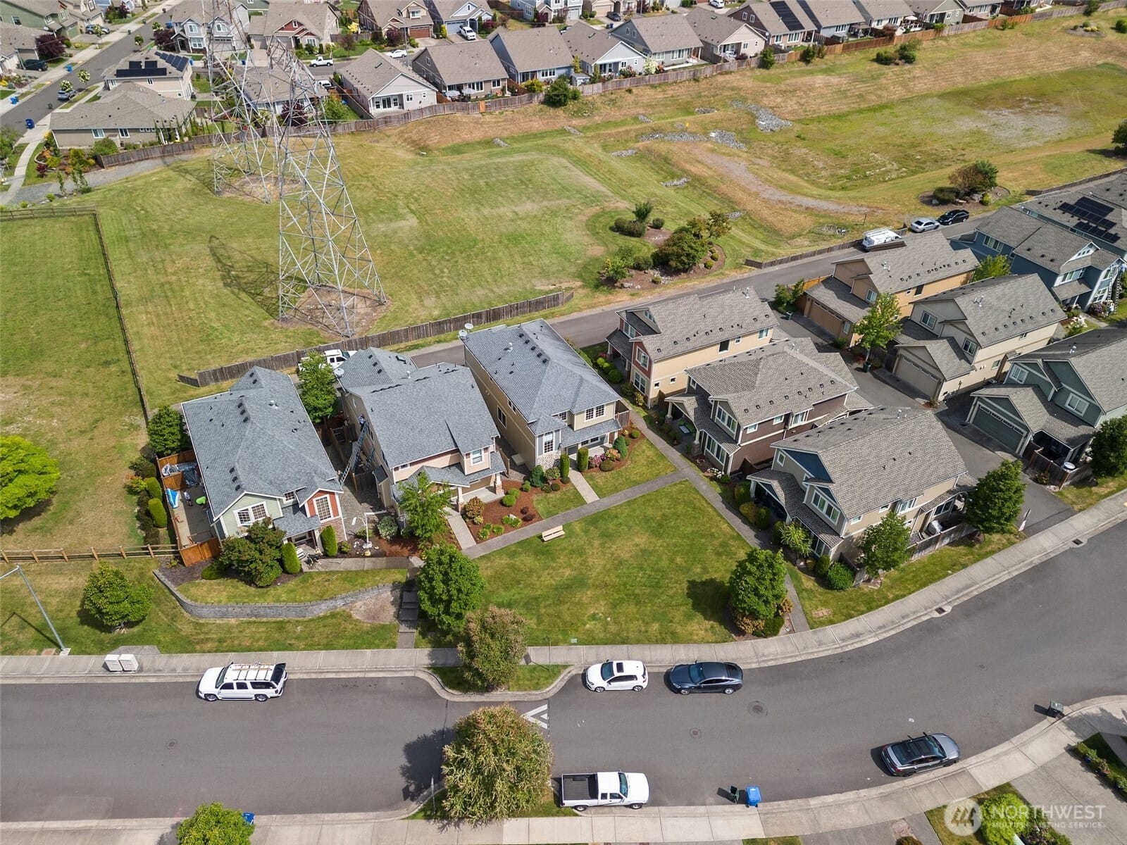 Puyallup, Washington, 98374, United States, 3 Bedrooms Bedrooms, ,3 BathroomsBathrooms,Residential,For Sale,1849998