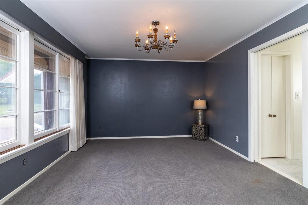 Weatherford, Texas, 76086, United States, 3 Bedrooms Bedrooms, ,4 BathroomsBathrooms,Residential,For Sale,1974864