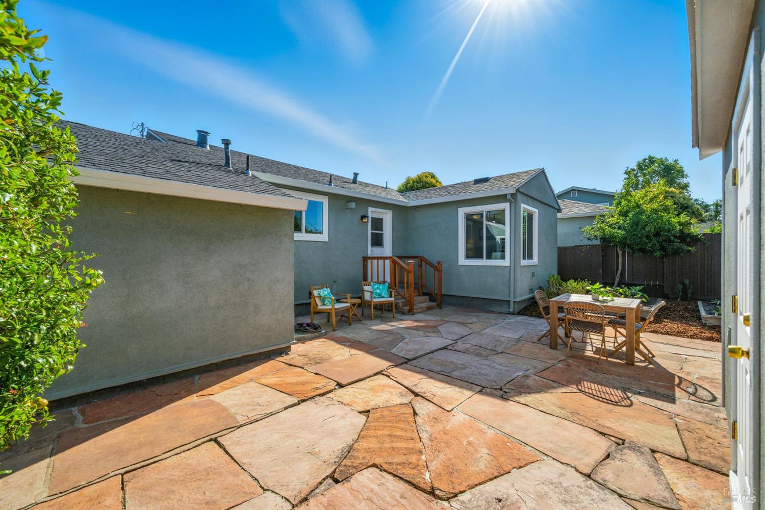 Petaluma, California, 94952, United States, 2 Bedrooms Bedrooms, ,1 BathroomBathrooms,Residential,For Sale,1934208