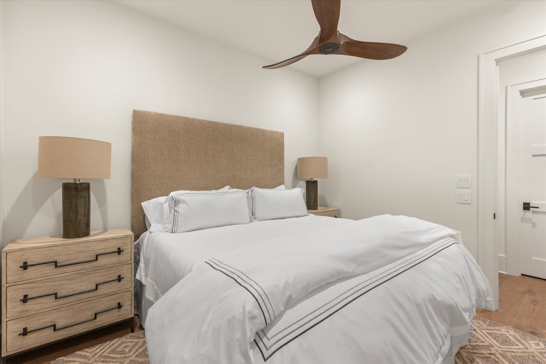  502 Birchwood Drive Unit B-1 Highlands - 物件實景