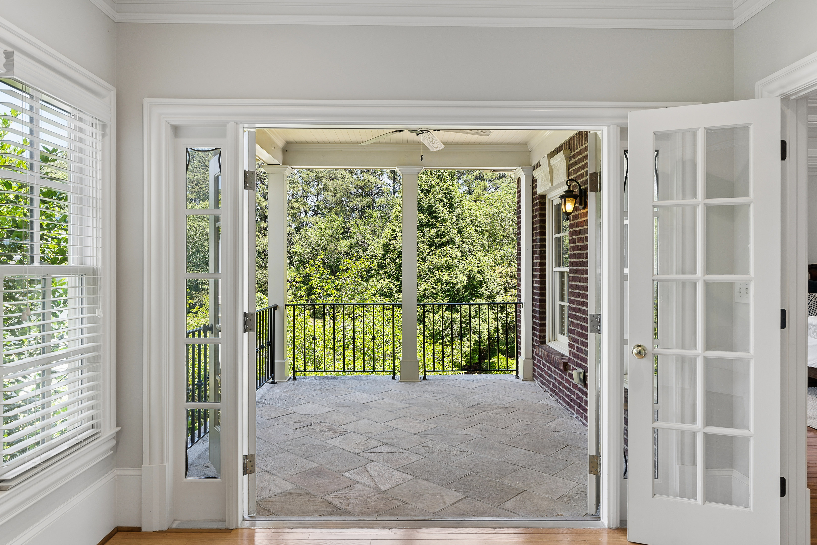  Timeless Southern Architecture, Luxury Living, and Unmatched Community Charm - 物件實景