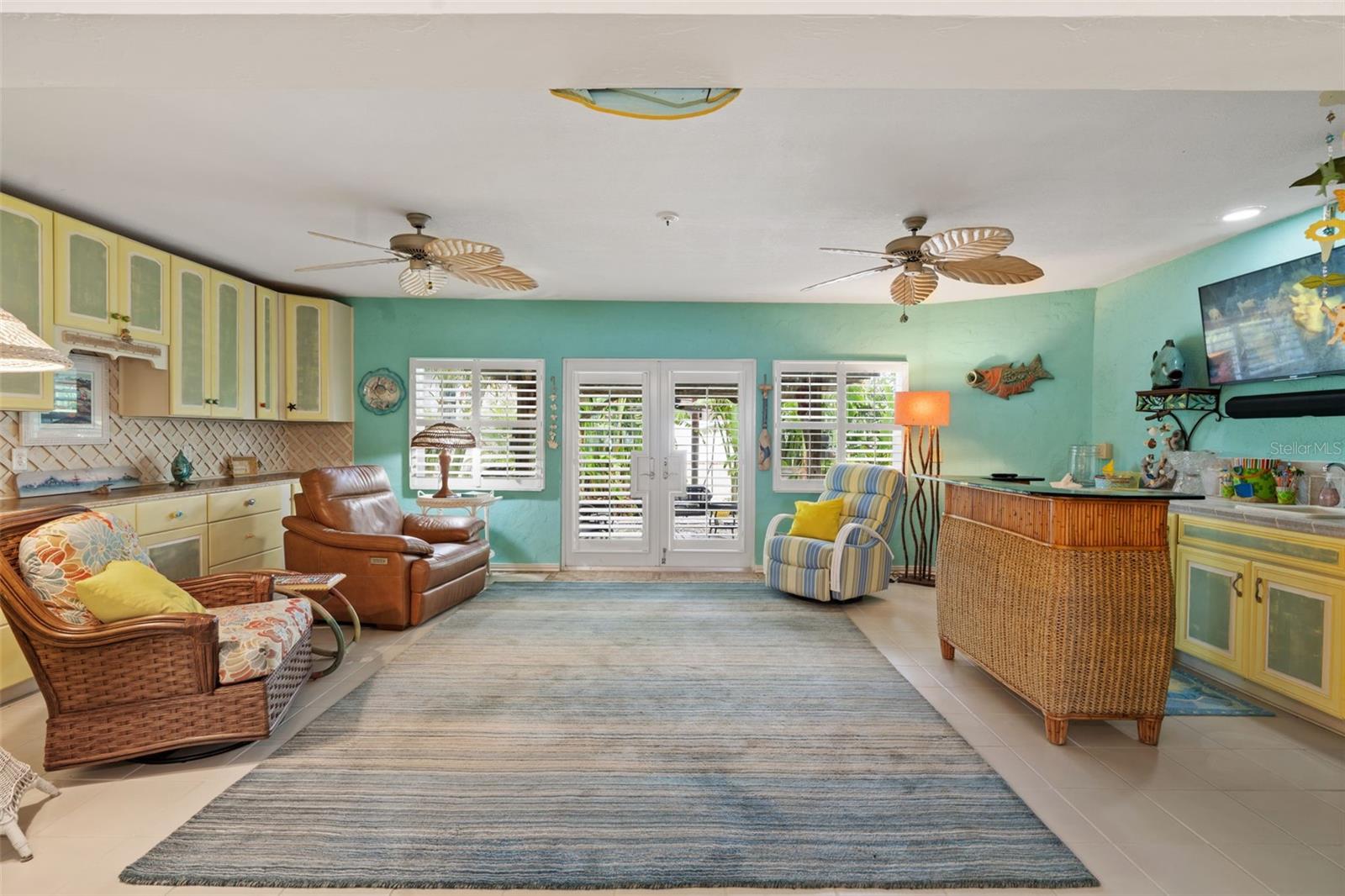 Belleair Beach, Florida, 33786, United States, 2 Bedrooms Bedrooms, ,3 BathroomsBathrooms,Residential,For Sale,1930799