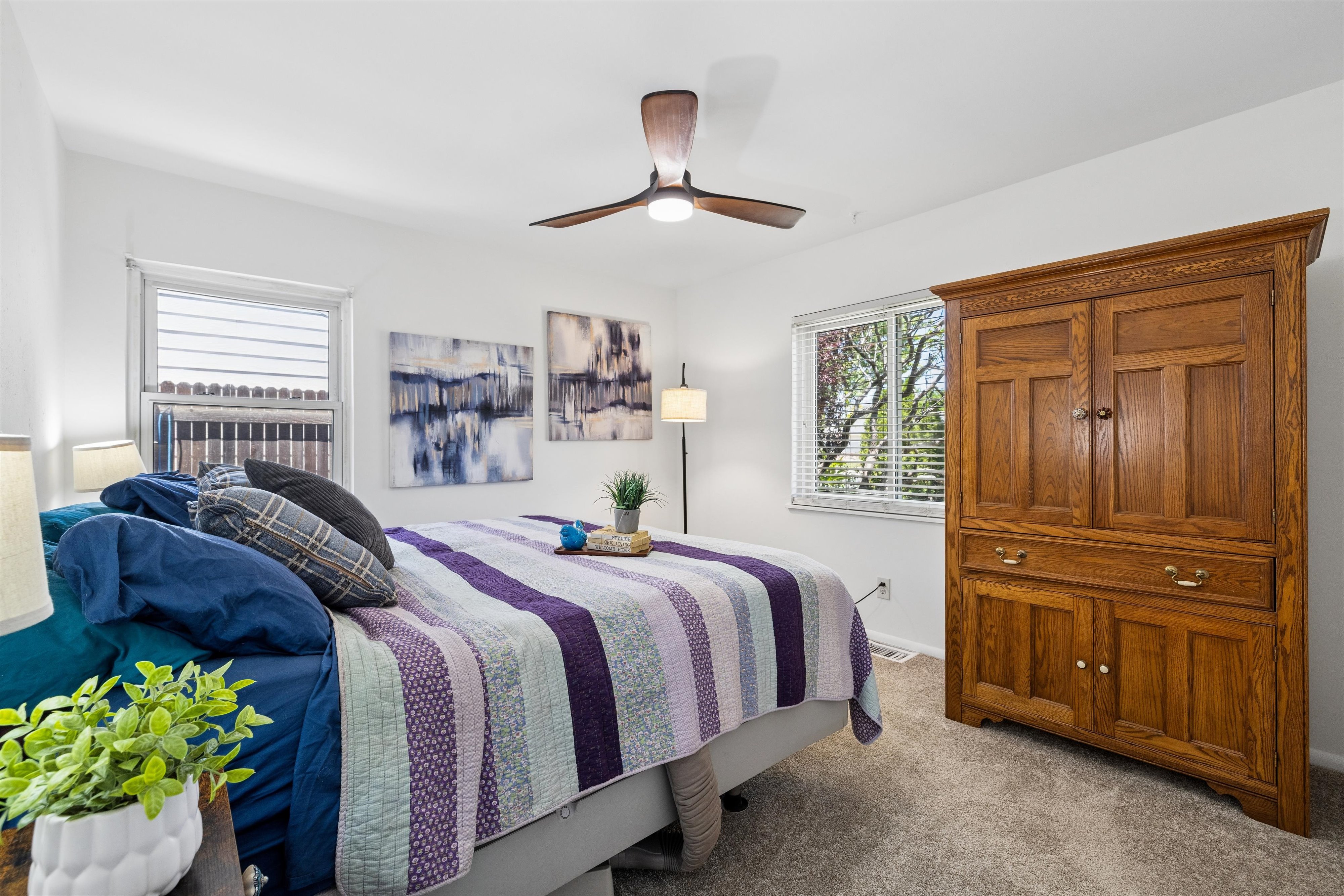 Beautifully updated and ideally positioned in sought-after University Hills - 物件實景