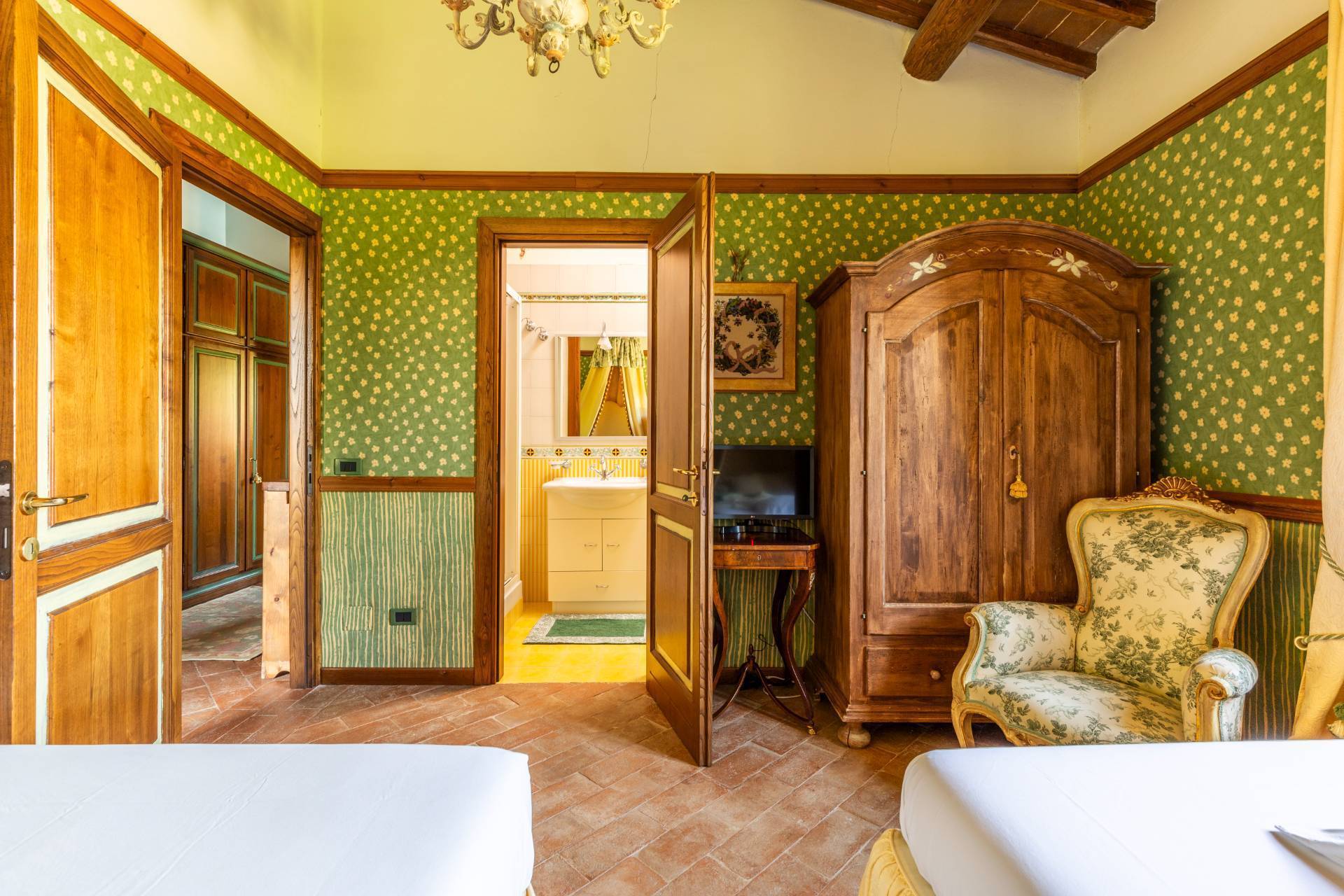 VIA DEL COLLE, Montecchio, Terni, 05020, IT, 4 Bedrooms Bedrooms, ,5 BathroomsBathrooms,Residential,For Sale,VIA DEL COLLE,1670517