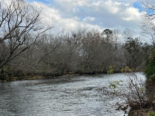 Hayesville, North Carolina, 28904, United States, 5 Bedrooms Bedrooms, ,4 BathroomsBathrooms,Residential,For Sale,1975255