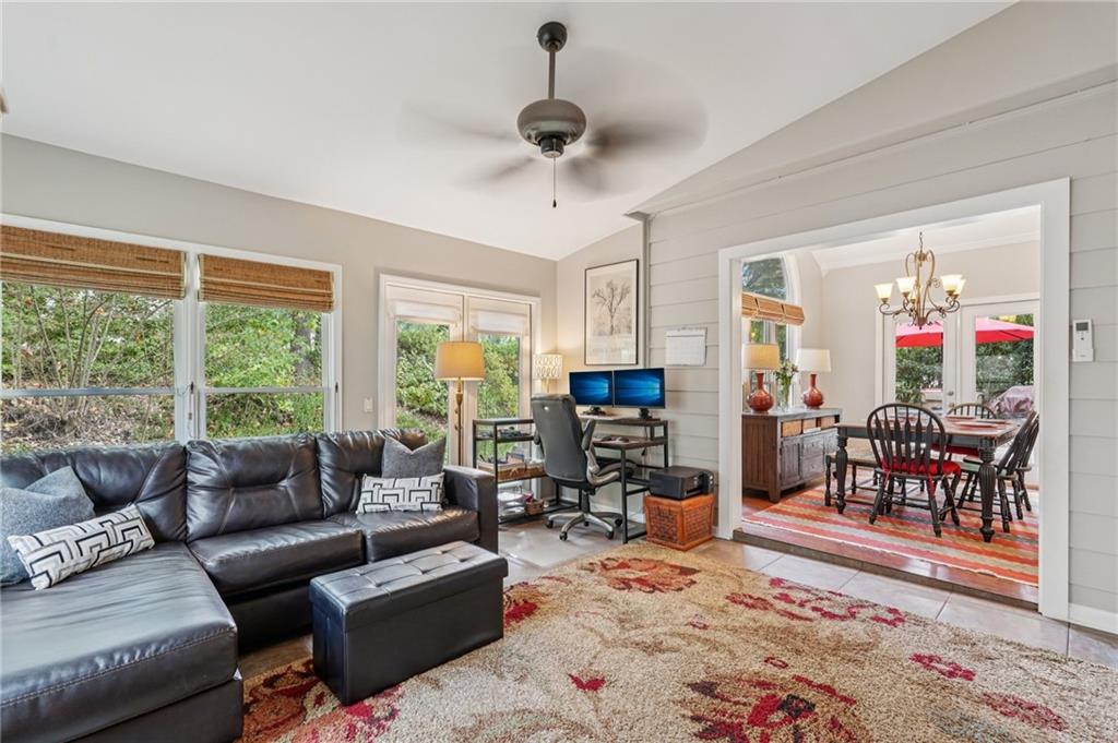 Suwanee, Georgia, 30024, United States, 4 Bedrooms Bedrooms, ,3 BathroomsBathrooms,Residential,For Sale,1974412