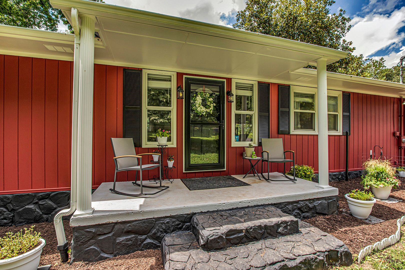 Harriman, Tennessee, 37748, United States, 3 Bedrooms Bedrooms, ,3 BathroomsBathrooms,Residential,For Sale,2011405