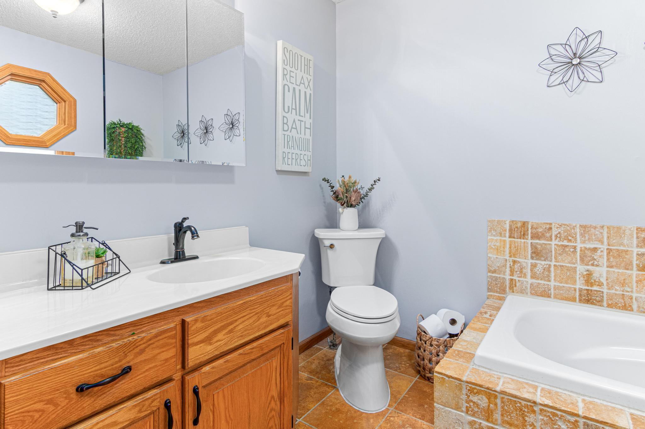 Forest Lake, Minnesota, 55025, United States, 5 Bedrooms Bedrooms, ,3 BathroomsBathrooms,Residential,For Sale,1991173