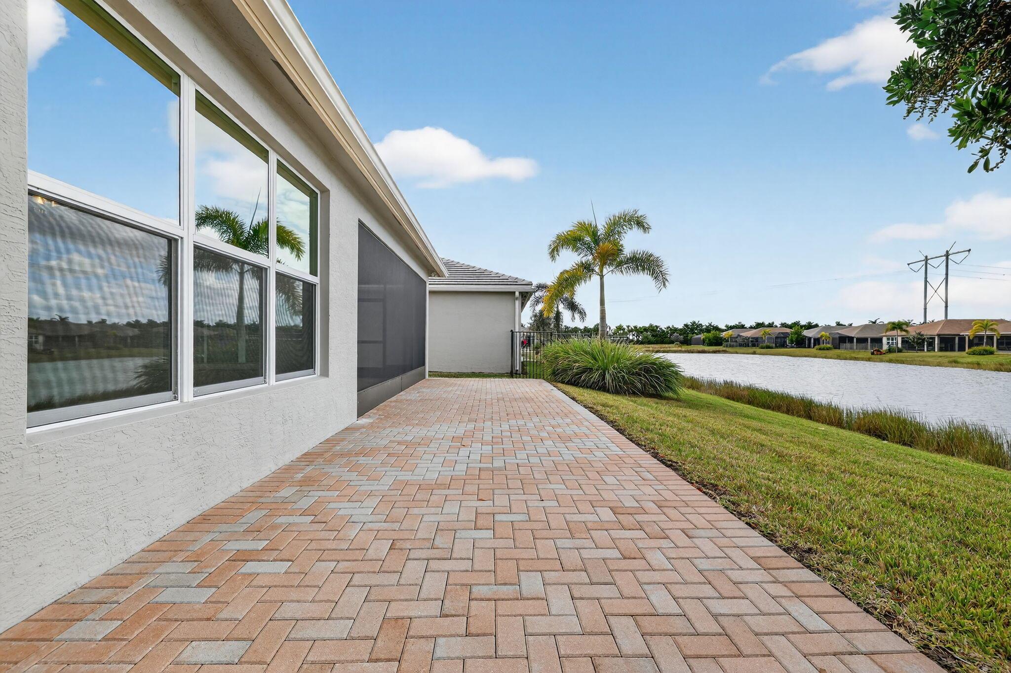 Port St Lucie, Florida, 34987, United States, 3 Bedrooms Bedrooms, ,2 BathroomsBathrooms,Residential,For Sale,1973694