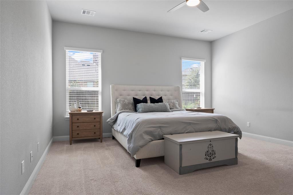 Ovilla, Texas, 75154, United States, 4 Bedrooms Bedrooms, ,4 BathroomsBathrooms,Residential,For Sale,1976541