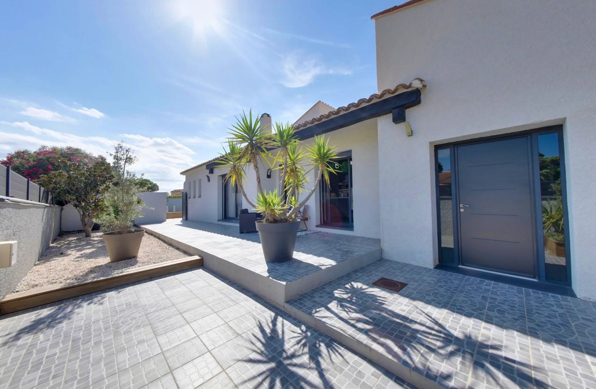 Saint-Cyprien, Occitanie, 66750, FR, 3 Bedrooms Bedrooms, ,3 BathroomsBathrooms,Residential,For Sale,1958106