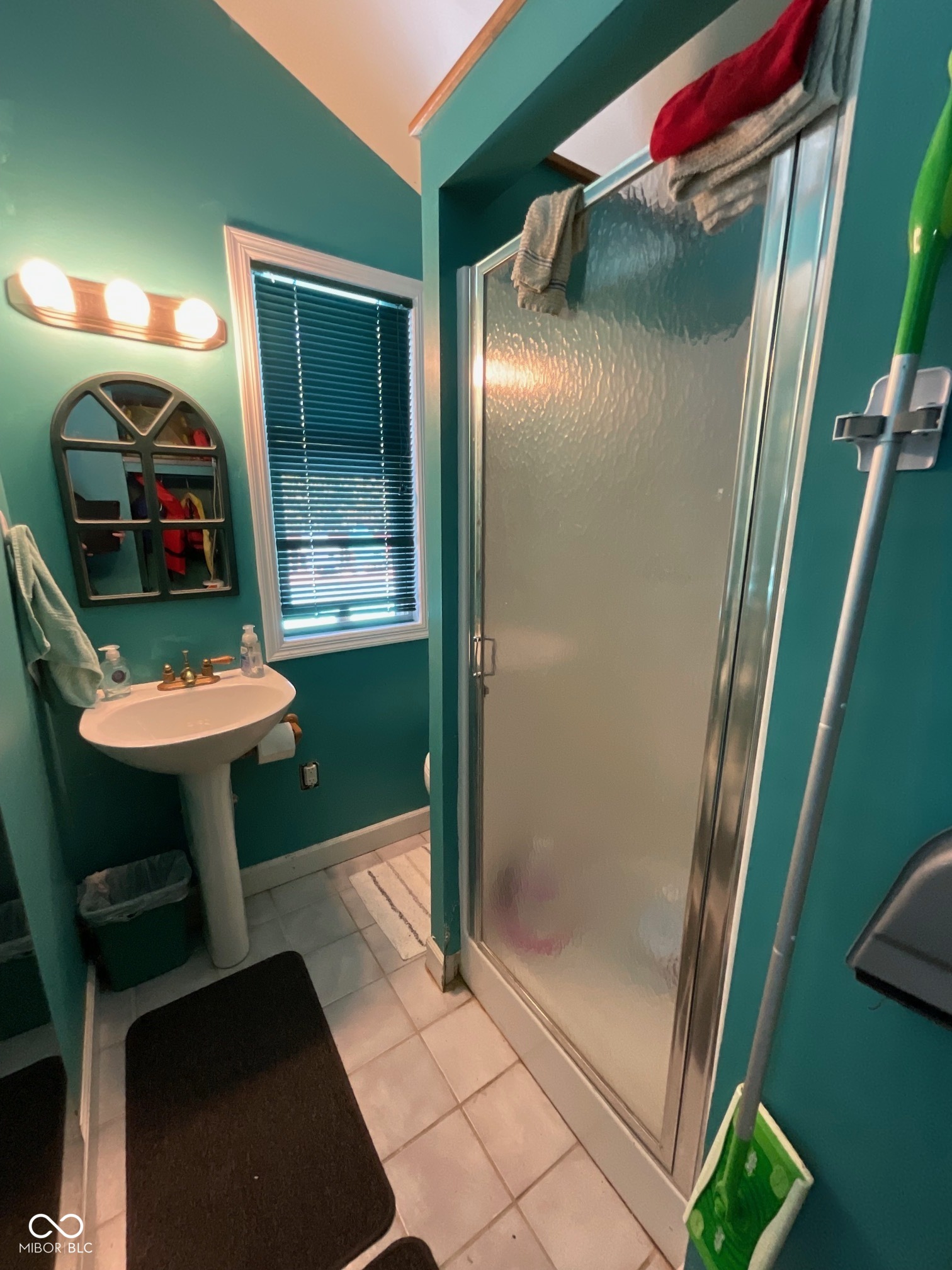 Rockville, Indiana, 47872, United States, 4 Bedrooms Bedrooms, ,2 BathroomsBathrooms,Residential,For Sale,1981136