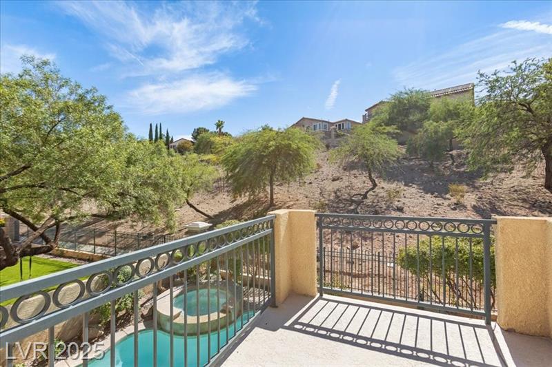 Henderson, Nevada, 89052, United States, 4 Bedrooms Bedrooms, ,4 BathroomsBathrooms,Residential,For Sale,1903011