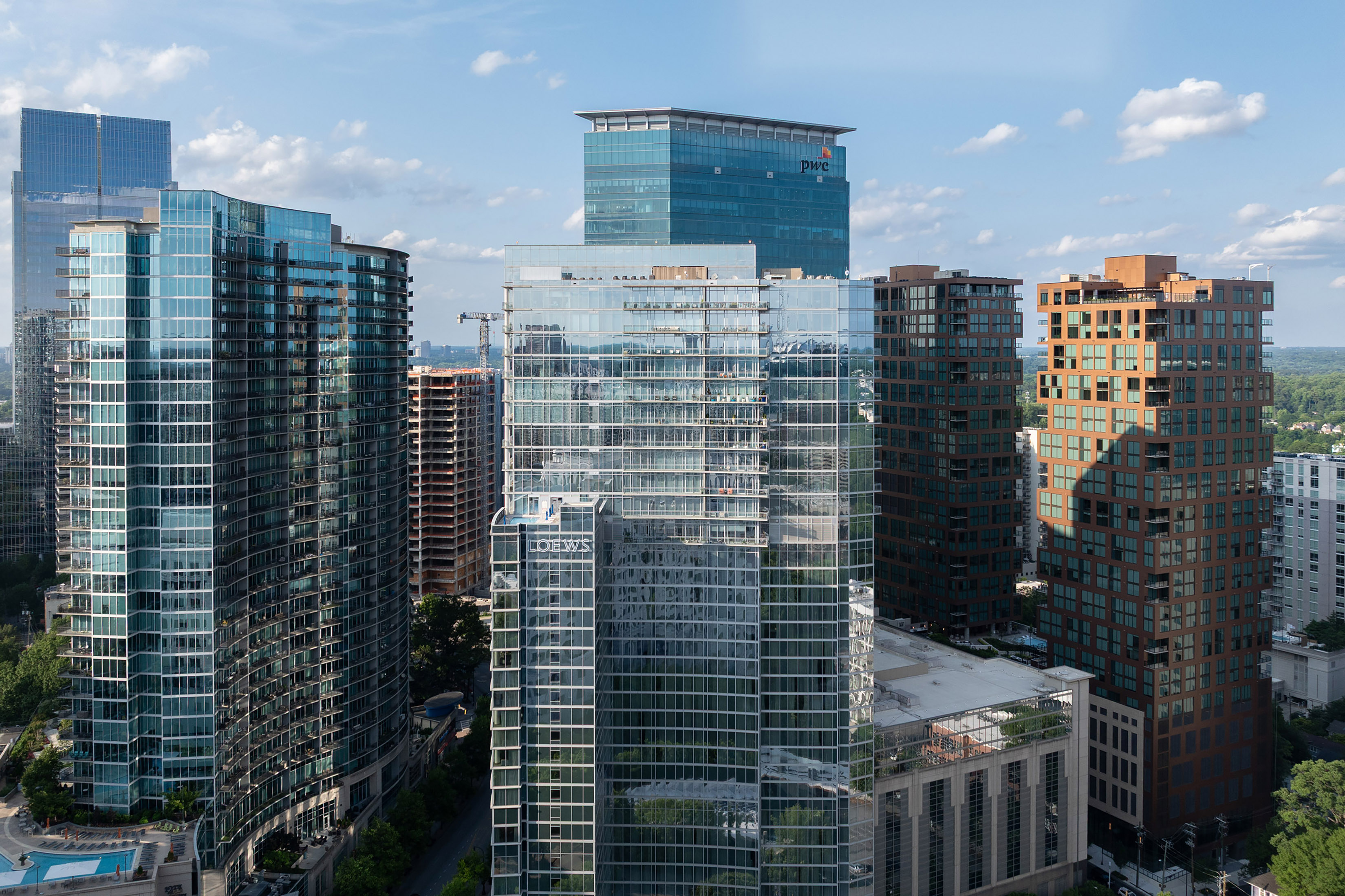  Exceptional Three Bedroom Plus Den Atop The Coveted Loews Hotel - 物件實景