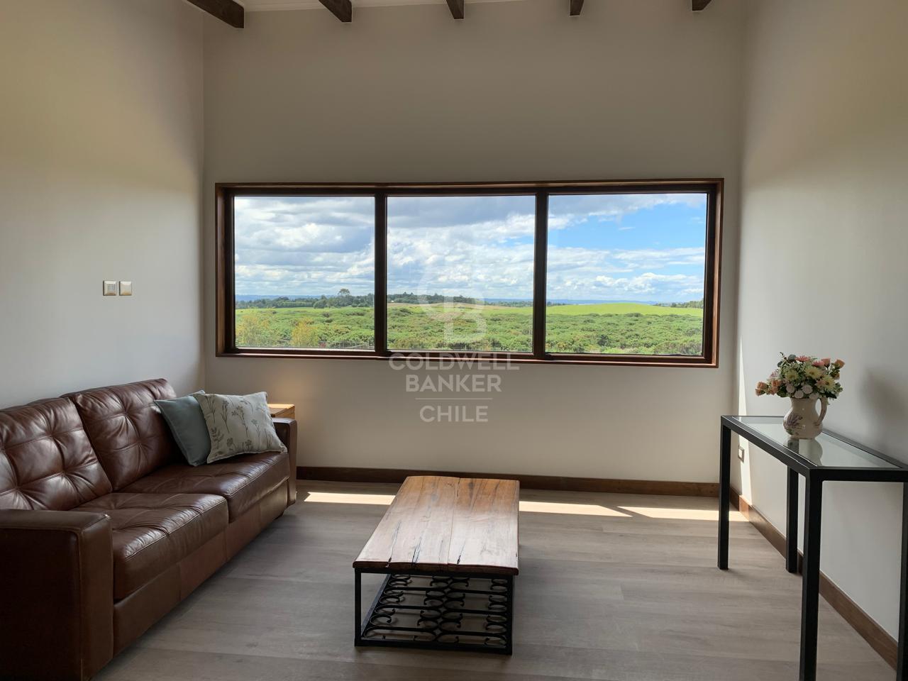 Puerto Varas, Chile, 5 Bedrooms Bedrooms, ,5 BathroomsBathrooms,Residential,For Sale,1950364