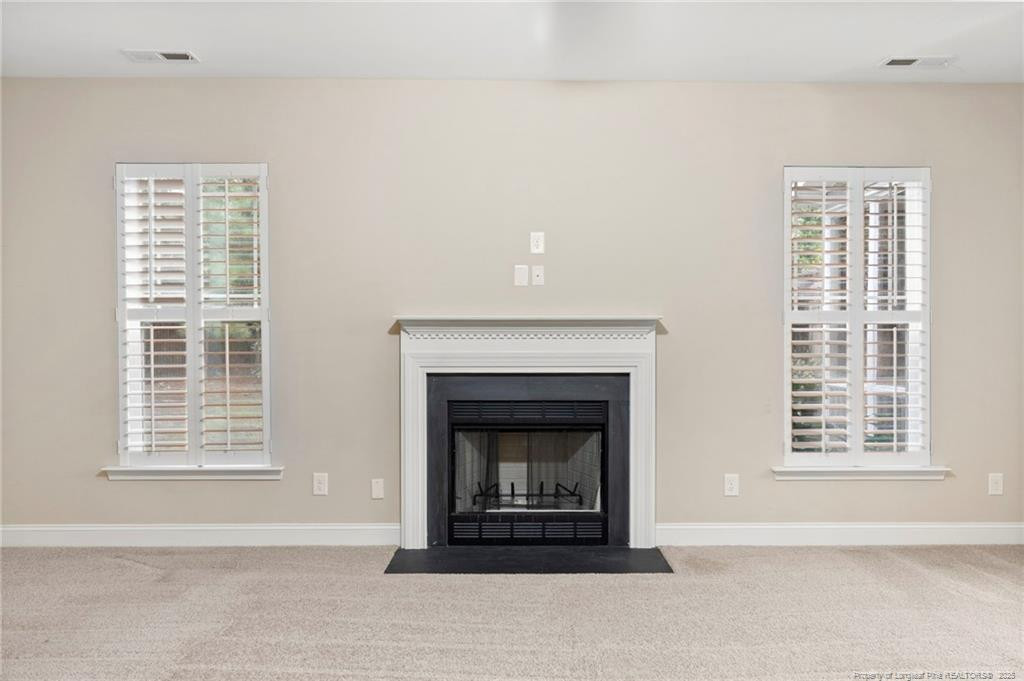 Sanford, North Carolina, 27332, United States, 4 Bedrooms Bedrooms, ,4 BathroomsBathrooms,Residential,For Sale,1891962