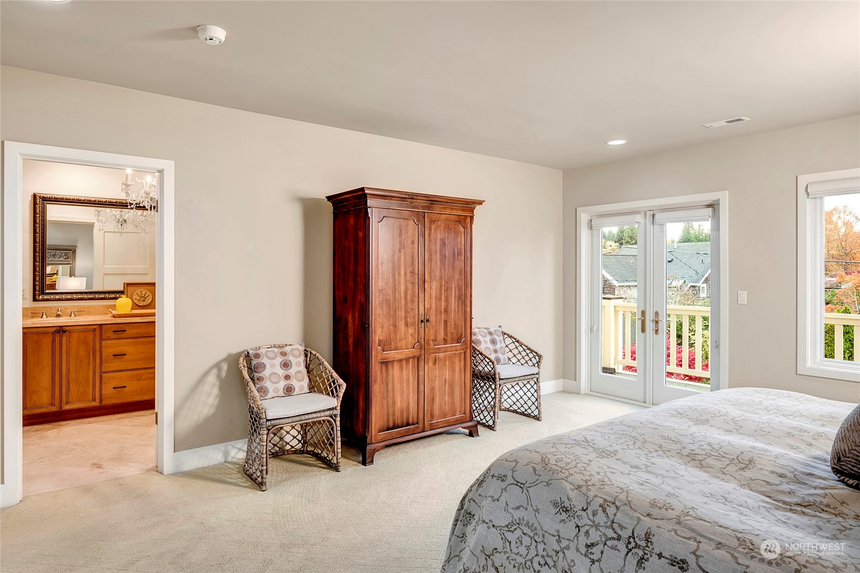 Seattle, Washington, 98112, United States, 5 Bedrooms Bedrooms, ,1 BathroomBathrooms,Residential,For Sale,1876095