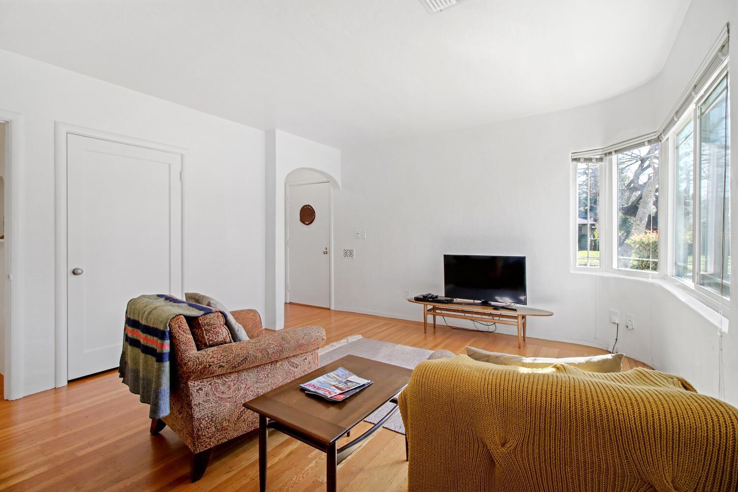 Sacramento, California, 95816, United States, ,Residential,For Sale,1862209