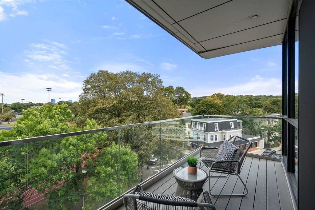 Boston, Massachusetts, 02130, United States, 2 Bedrooms Bedrooms, ,2 BathroomsBathrooms,Residential,For Sale,1940370
