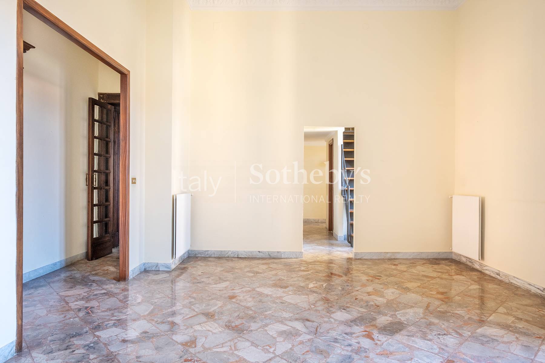  Spacious apartment in the heart of Chiaia - 物件實景