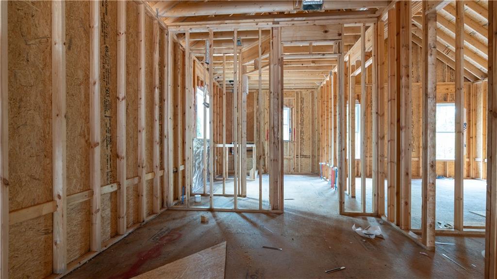Carrollton, Georgia, 30116, United States, 4 Bedrooms Bedrooms, ,4 BathroomsBathrooms,Residential,For Sale,1897313