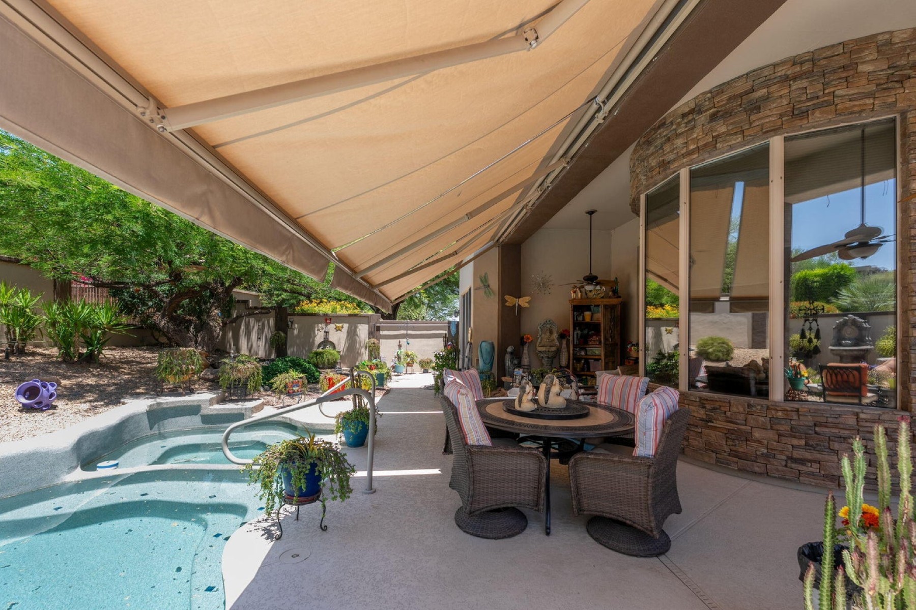  15618 E Cactus Drive  Fountain Hills, AZ - 物件實景