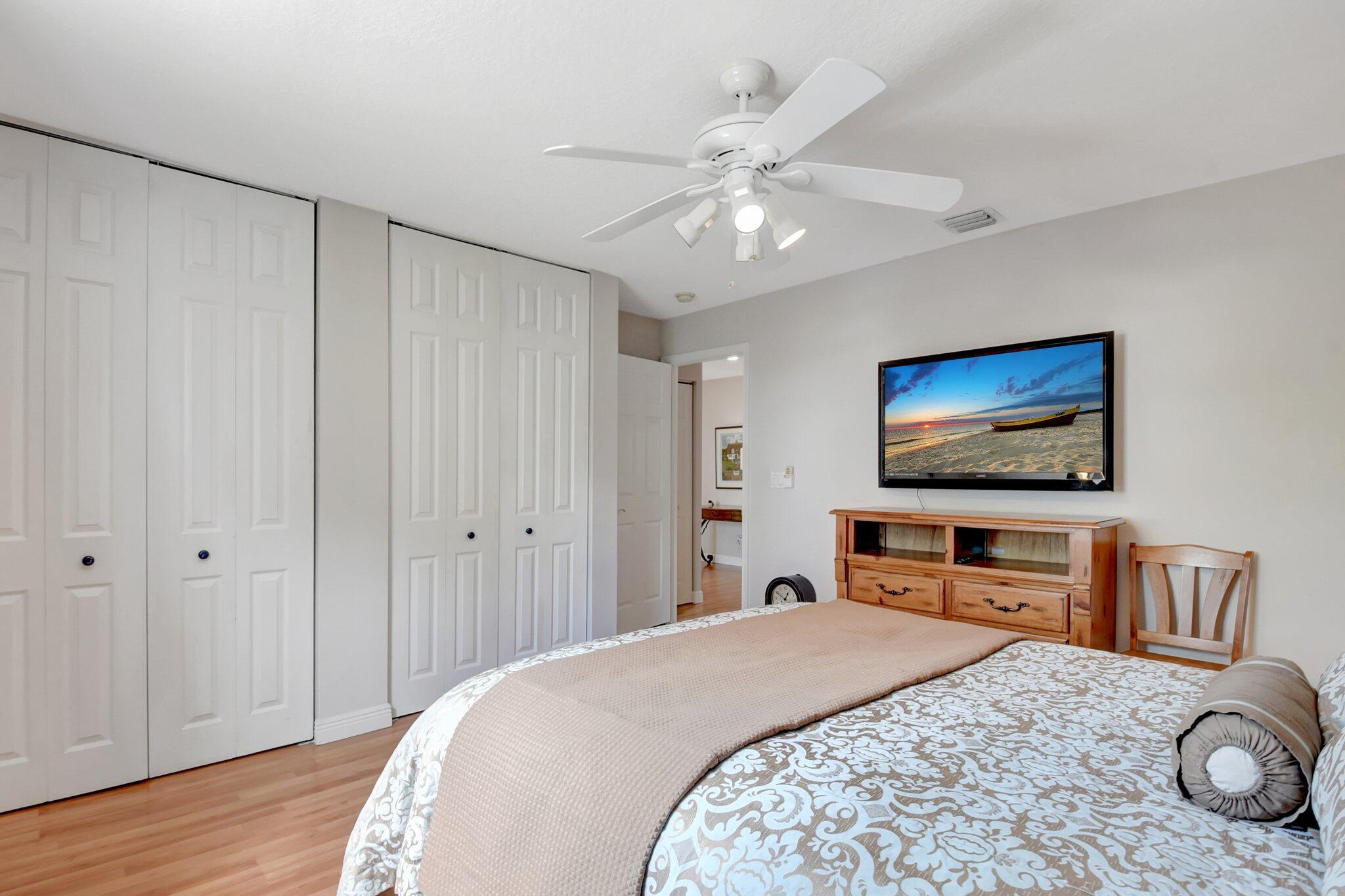 Lake Worth, Florida, 33467, United States, 4 Bedrooms Bedrooms, ,3 BathroomsBathrooms,Residential,For Sale,1978061