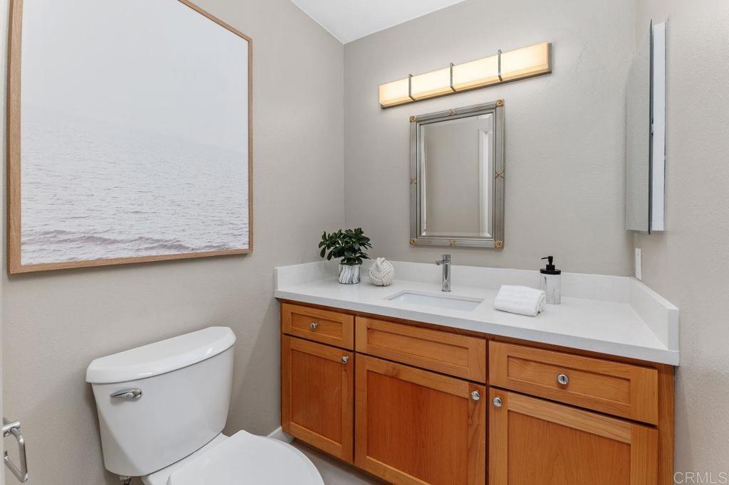 San Diego, California, 92122, United States, 2 Bedrooms Bedrooms, ,2 BathroomsBathrooms,Residential,For Sale,1891697